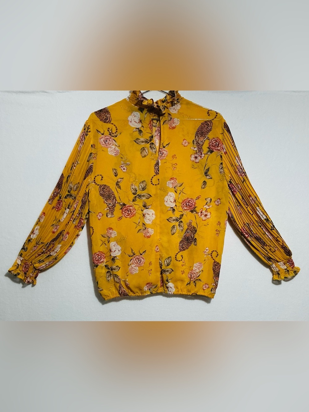 🐯 Soho New York Floral Tiger Blouse - Size M - Picture 3 of 7